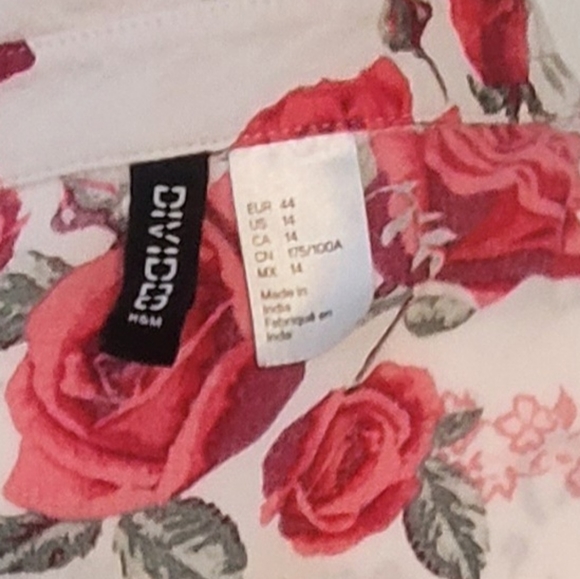 H&M Divided Rose Viscose Plus Size Blouse - Picture 12 of 12